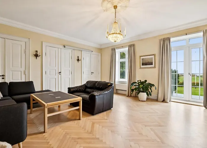 Rondegaard - Main House Semesterbostad *
